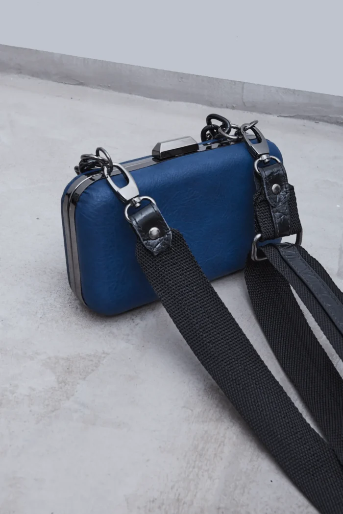 Box Chain Τσάντα Εξοδου Μπλε - Image 4