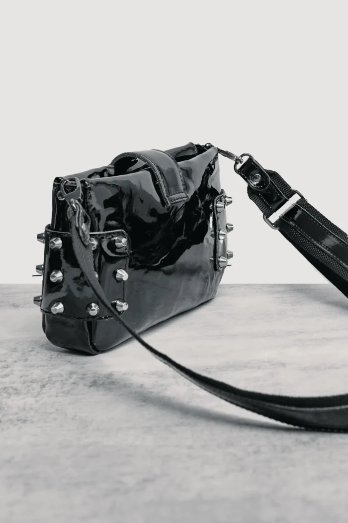 City Lady Vinyl Clutch Bag Black Silver - Image 5