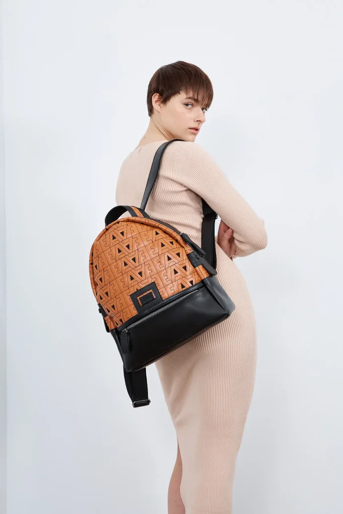 Logo Backpack Γυναικείο Κονιάκ Large - Image 5