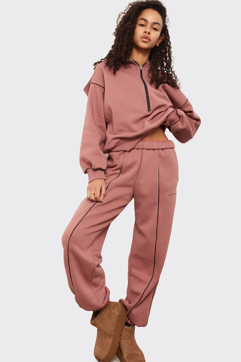 Essential Tracksuit Apparel Ροζ - Image 1