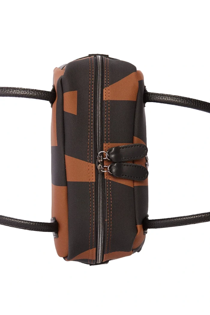 Silhouette Vegan Ea Logo Τσάντα Ώμου Καφέ Small - Image 7