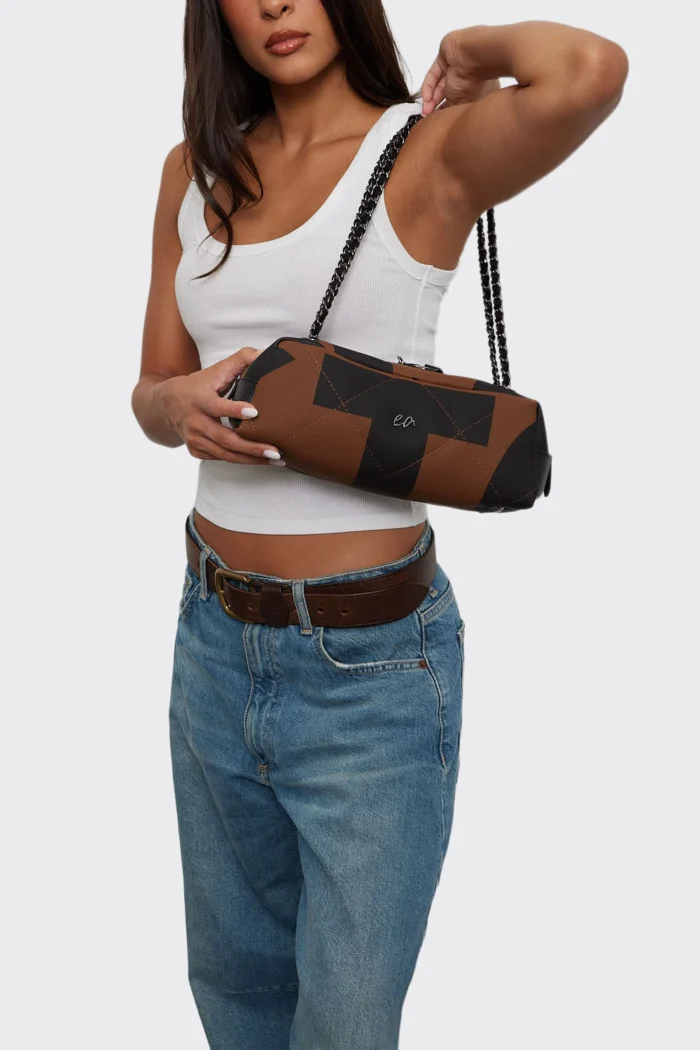 Silhouette Vegan Ea Logo Τσάντα Ώμου Καφέ Small - Image 2