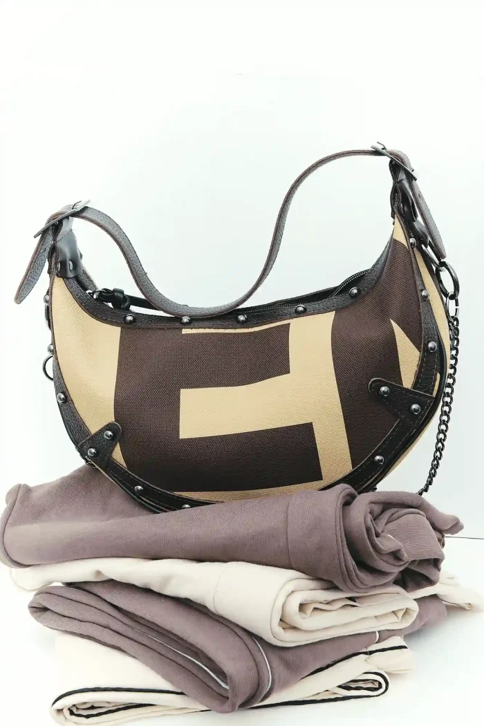 Hype Vegan Baguette EA Logo Τσάντα Ώμου Vanilla - Image 6